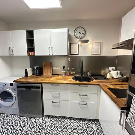 Cosy Duplex Avec Parking A Paris 19 By Immo Kit Bnb Esterno foto