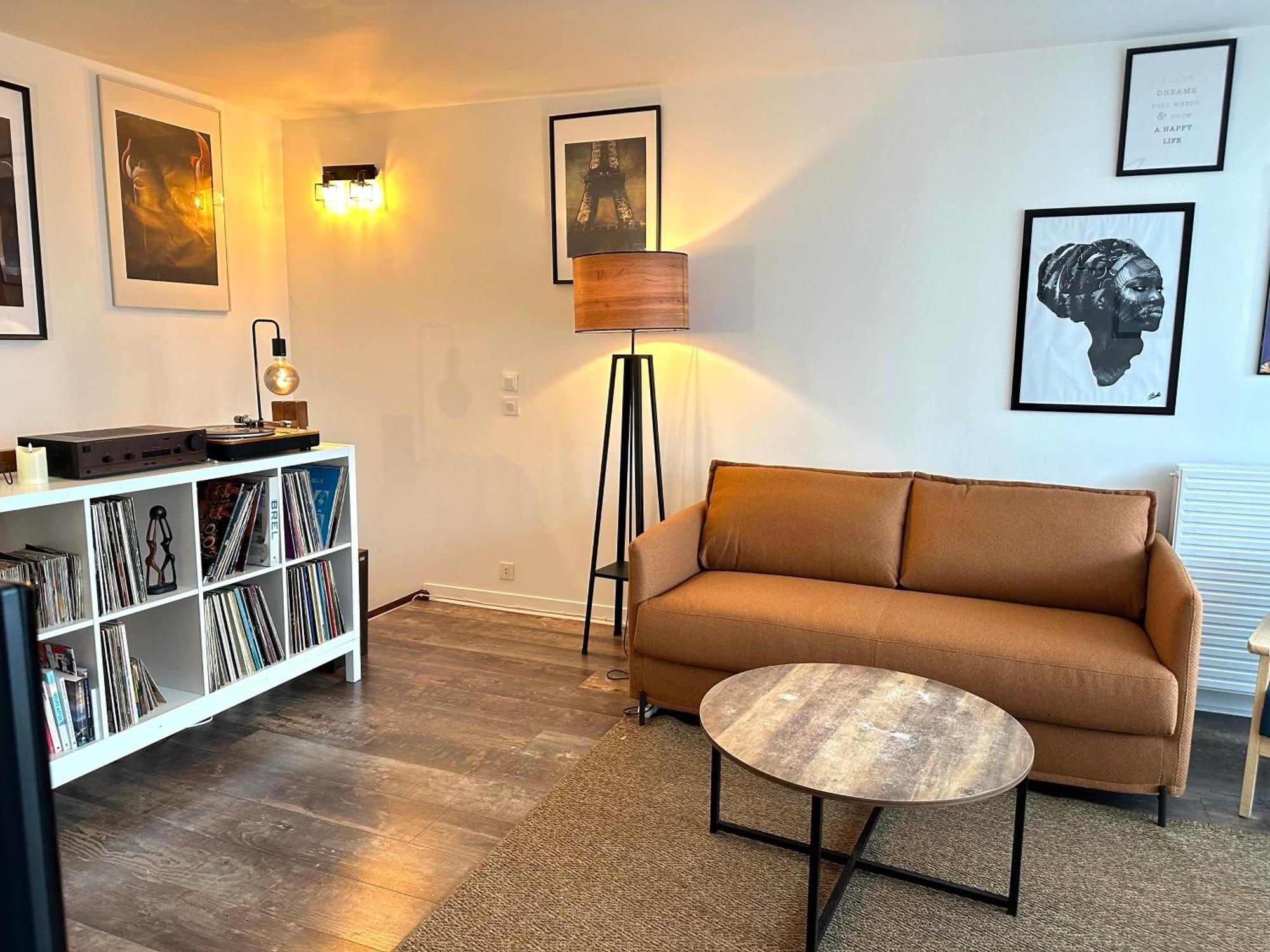 Cosy Duplex Avec Parking A Paris 19 By Immo Kit Bnb Esterno foto