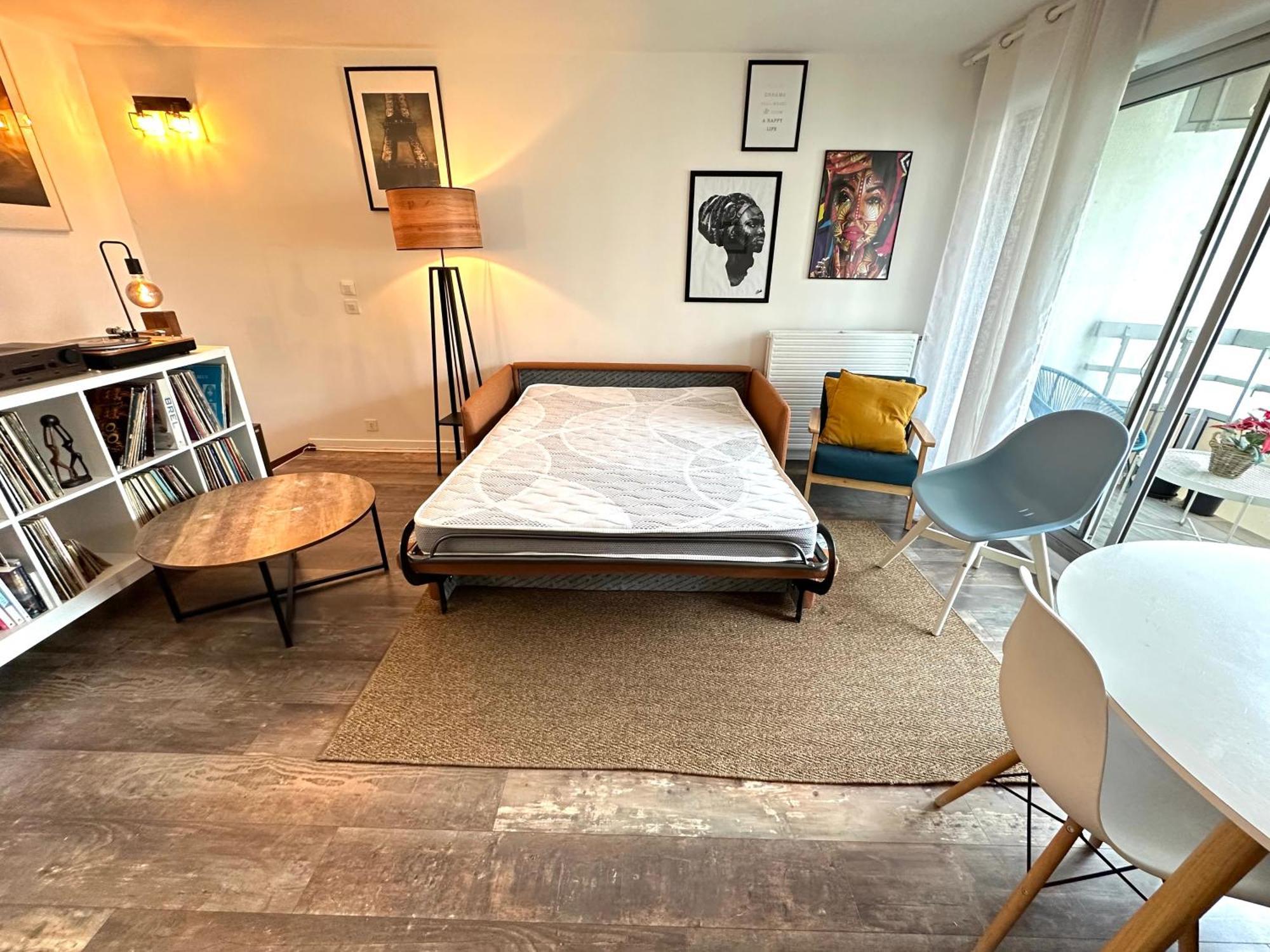 Cosy Duplex Avec Parking A Paris 19 By Immo Kit Bnb Esterno foto