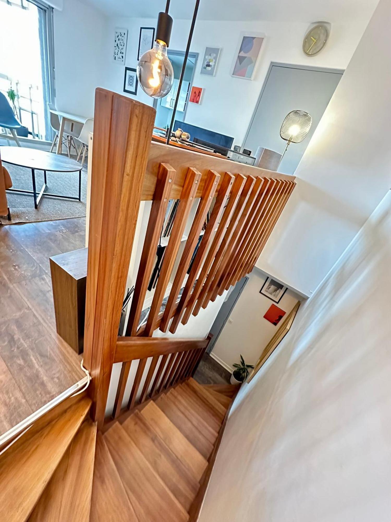 Cosy Duplex Avec Parking A Paris 19 By Immo Kit Bnb Esterno foto