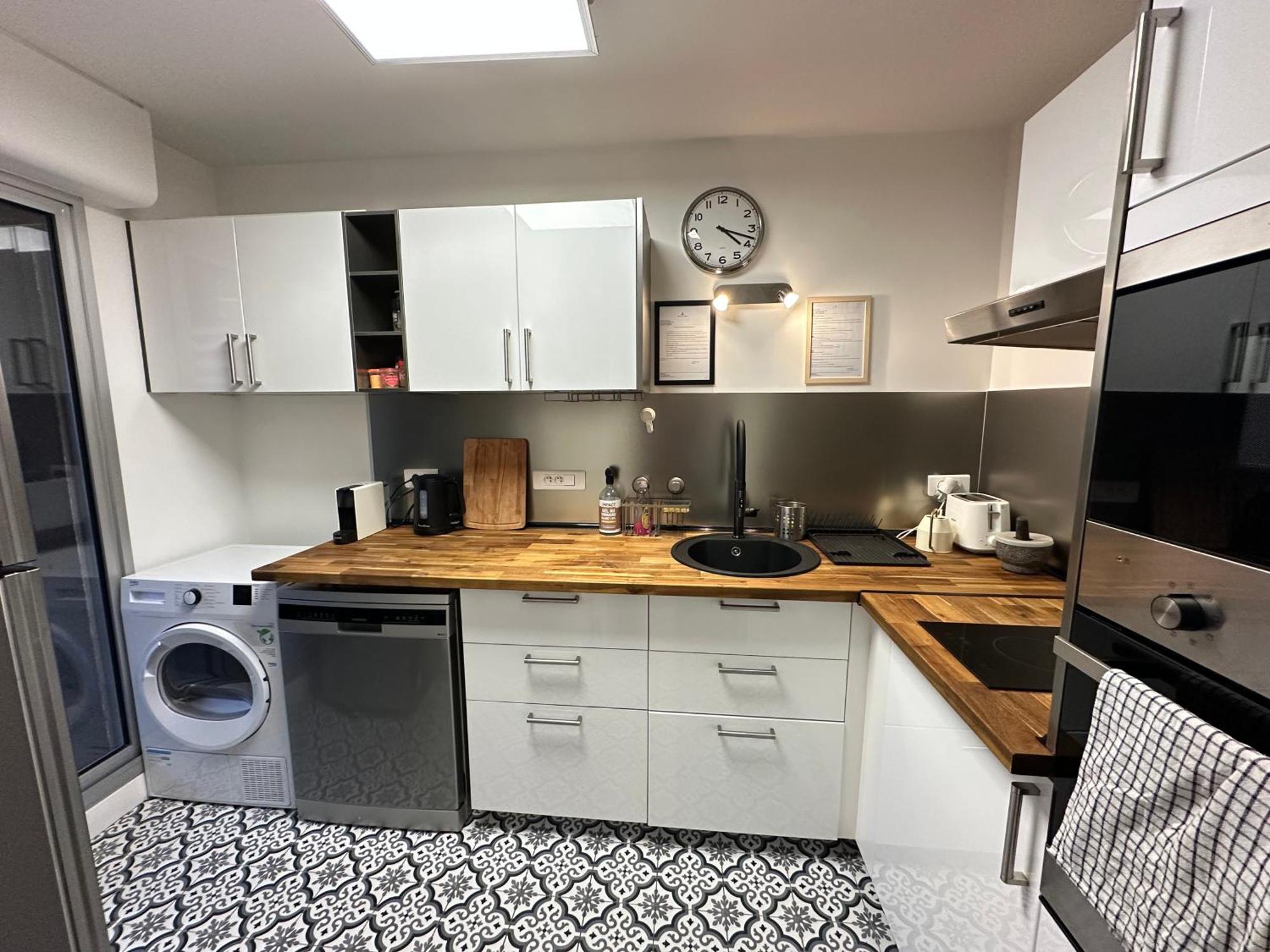 Cosy Duplex Avec Parking A Paris 19 By Immo Kit Bnb Esterno foto